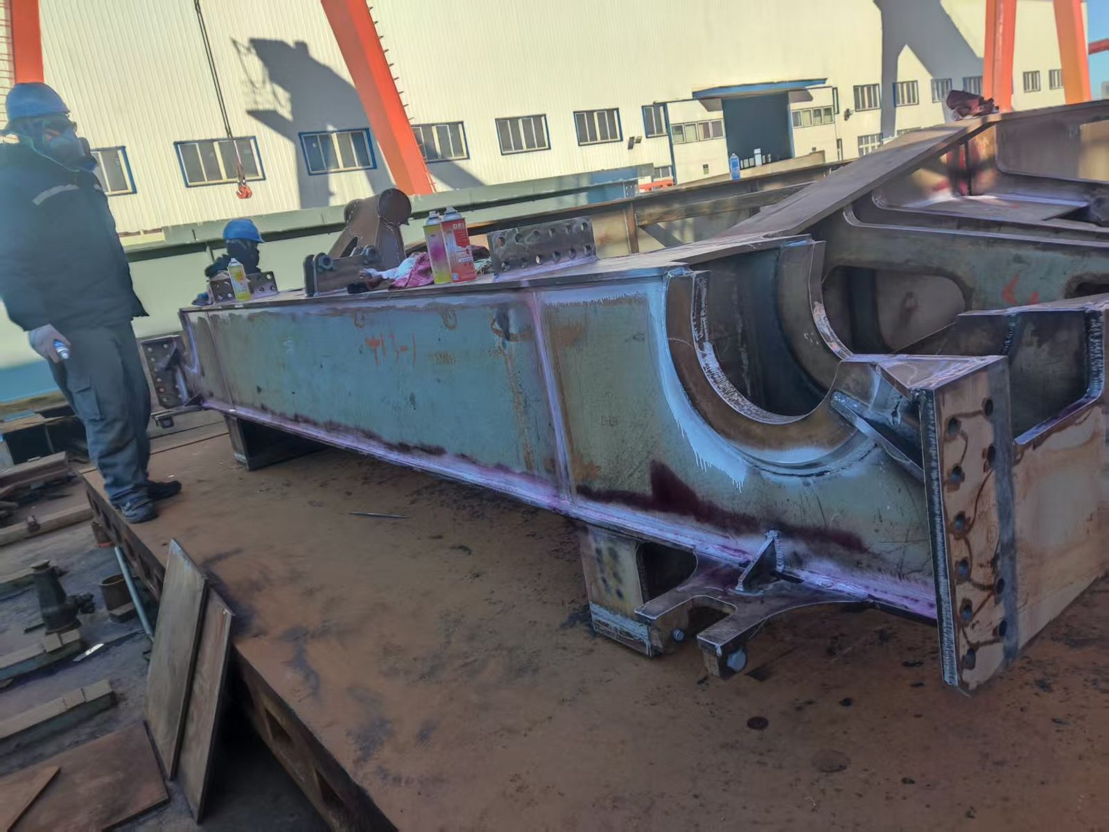 Trolley frame weld inspection of RTG1001
